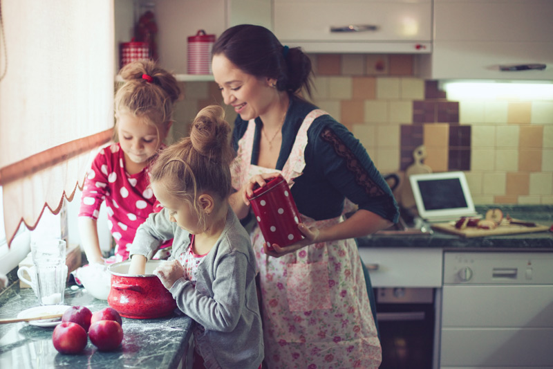 Mommy Matters: Kids in the Kitchen