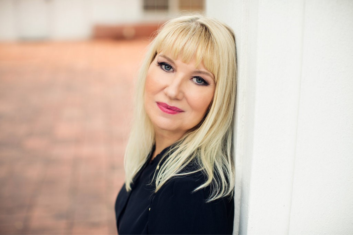 2022 RESIDENTIAL REAL ESTATE Outlook in San Antonio San Antonio Woman