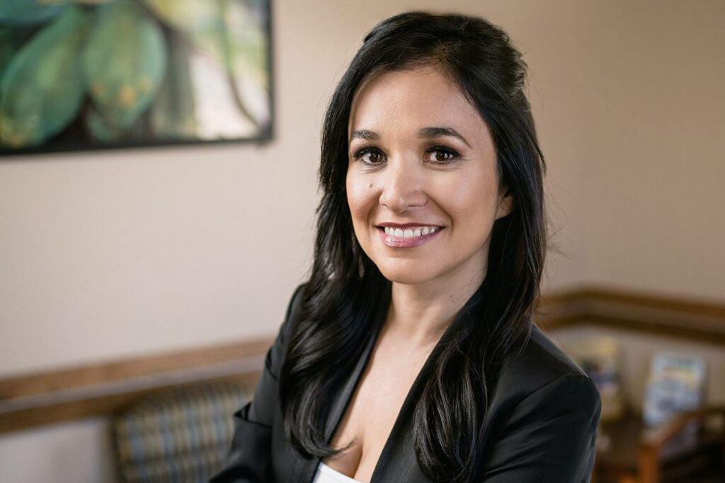 Gonzalez, E Headshot