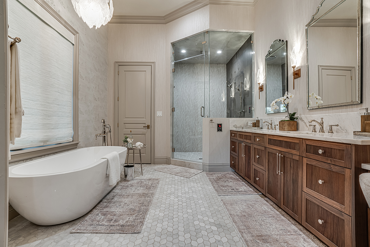 Master Bath 1 Master Bath 1